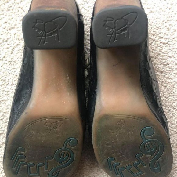 Fluevog Illeana Pumps Size 8 - Picture 9 of 10